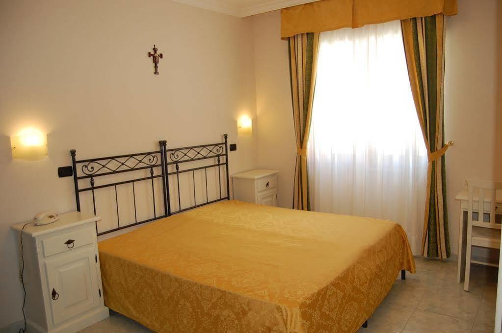 Hotel Villa San Pietro San Giovanni Rotondo Zewnętrze zdjęcie